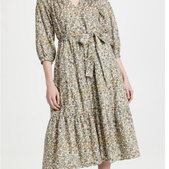 XiRENA Dresses & Skirts - XiRENA Green Floral Midi Dress